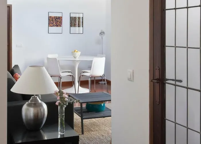 Apartament Entre 2 Mezquitas 8 *